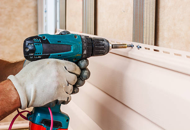Best Fiber Cement Siding Installation  in Castle Rock, WA